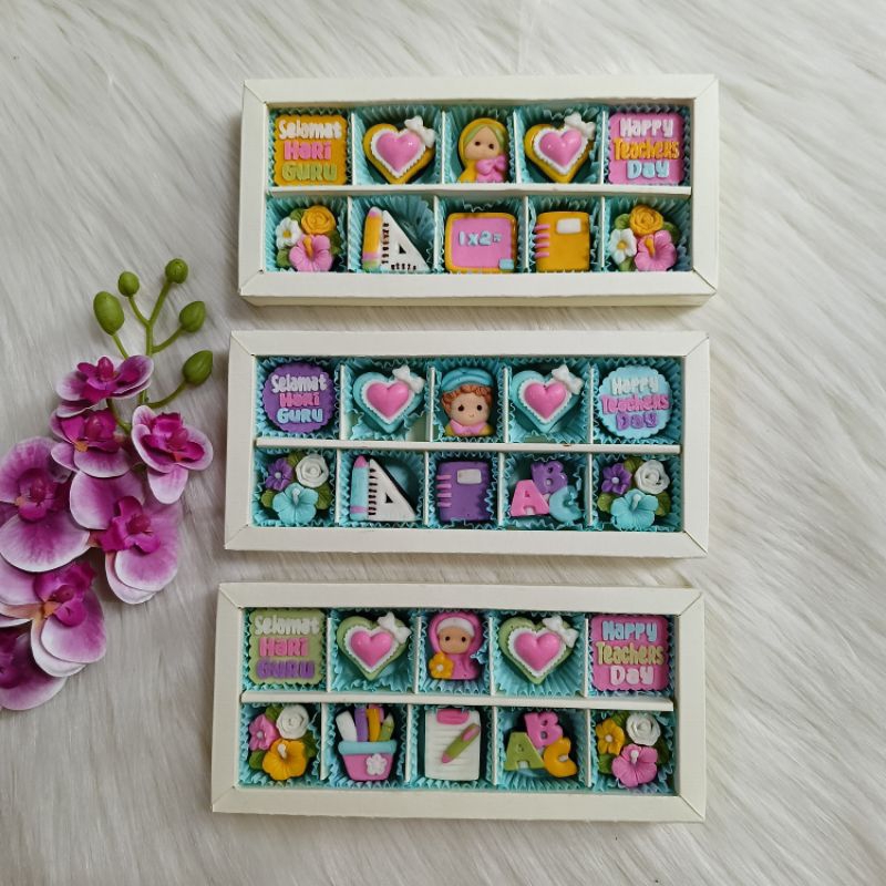 

HG10-C Cokelat Hari Guru Teachers Day