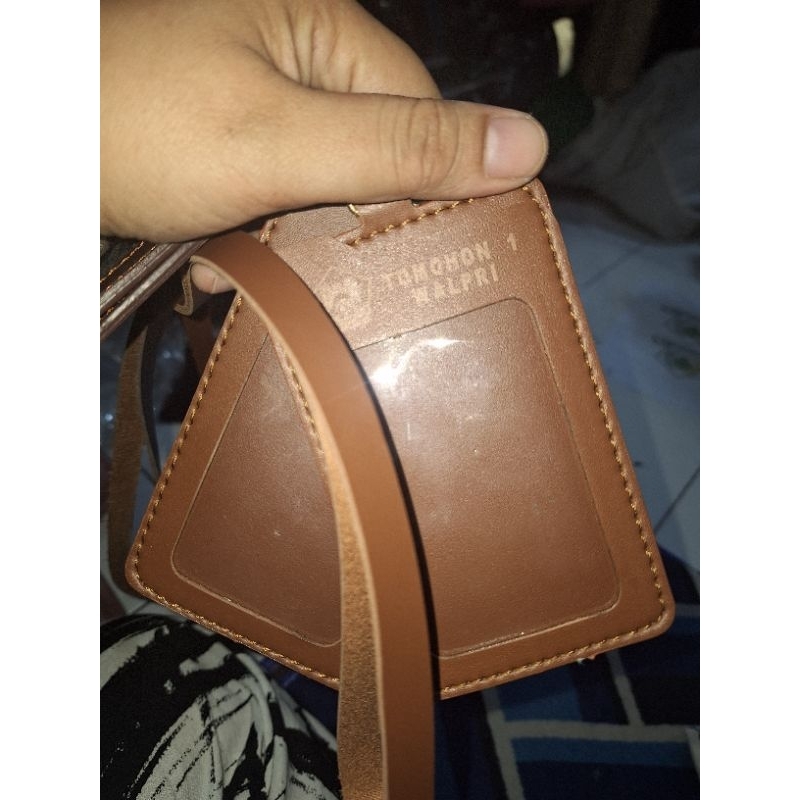 

gantungan id card bahan kalep