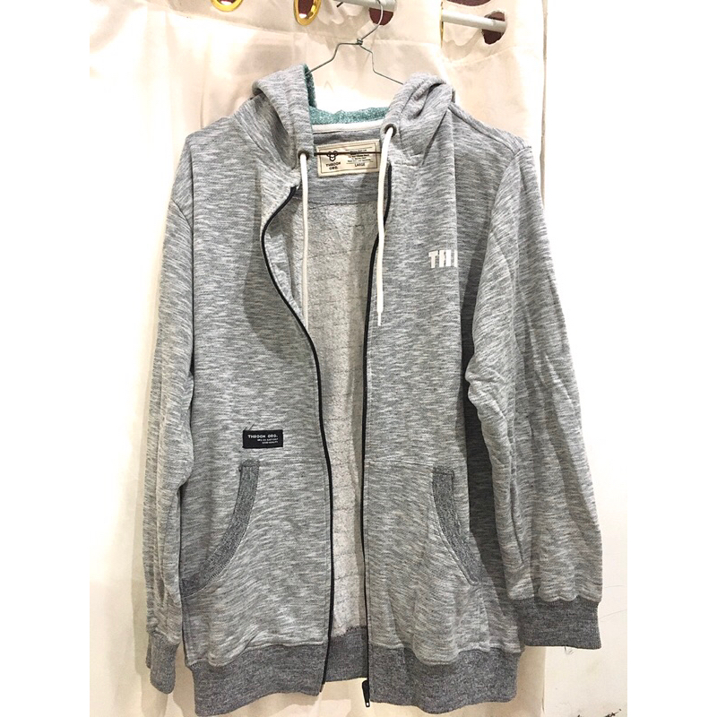 [Preloved] Hoodie Throox Original