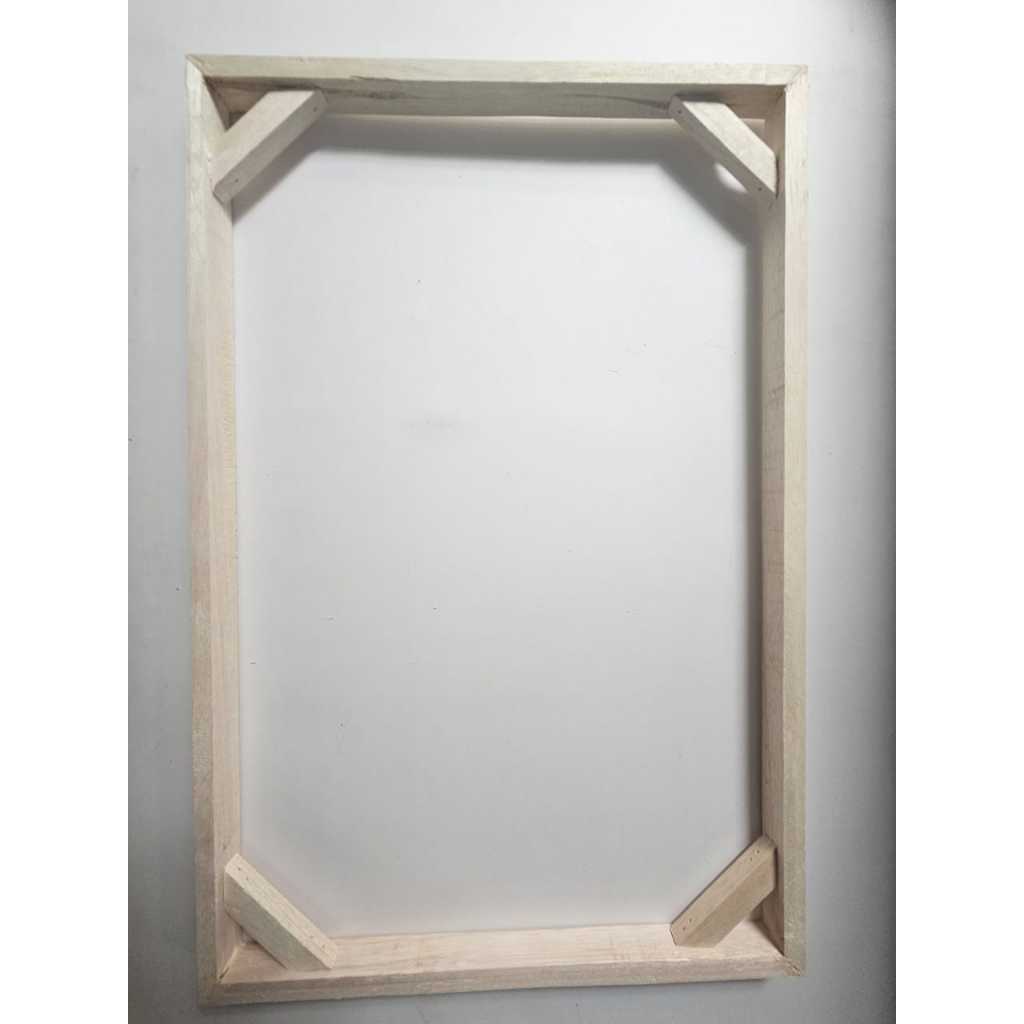 

SPARAM KANVAS LUKISAN 40 X 60