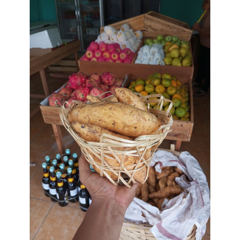 

1kg UBI CILEMBU MENTAH ASLI JAWA Cilembu Sumedang (BUKAN OPLOSAN/MEDAN)