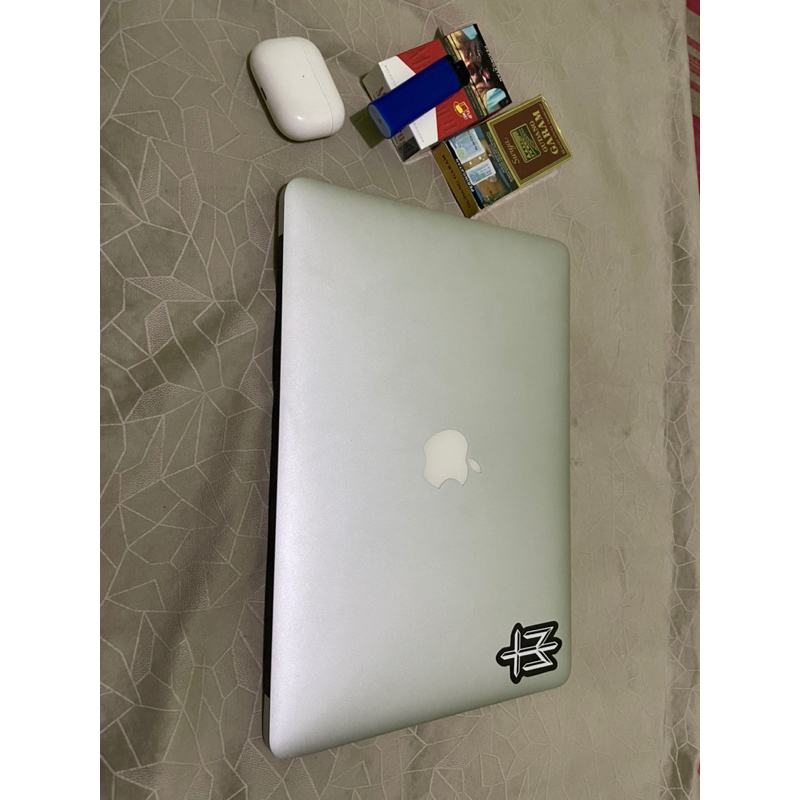 macbook air 13 inch