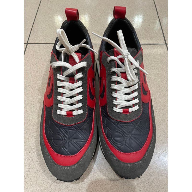 Sepatu Sneakers Pria BONIA