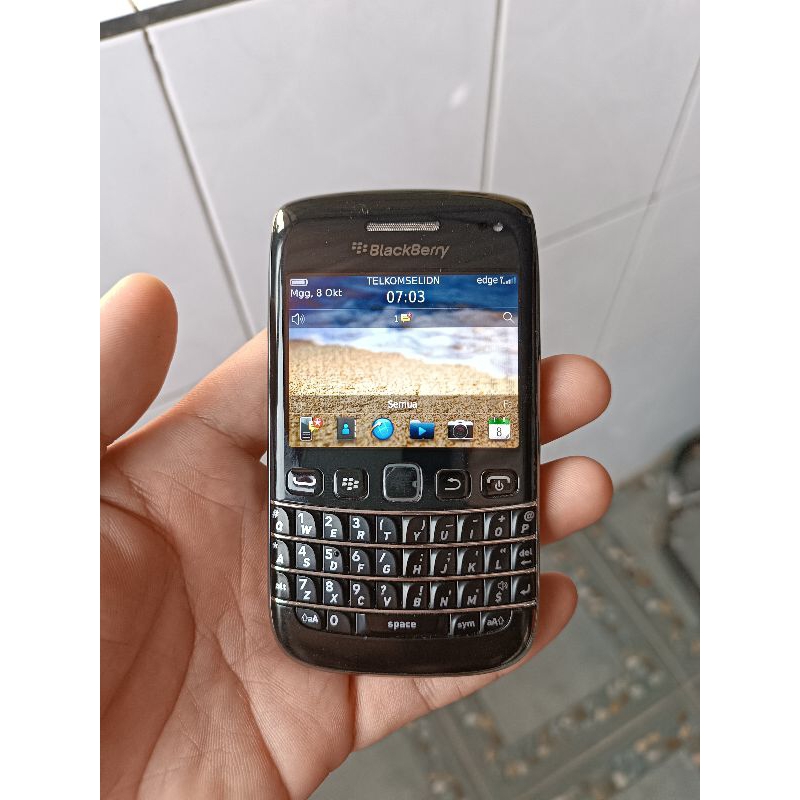 blackberry onyx 3