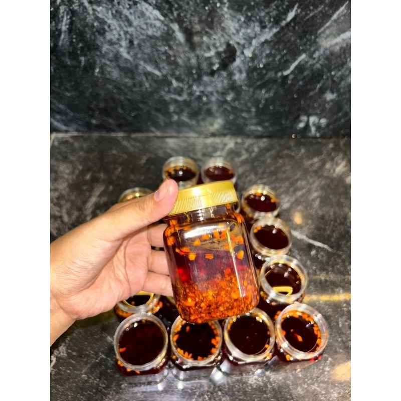 

SAMBEL CHILI OIL NGEMILLYUKK
