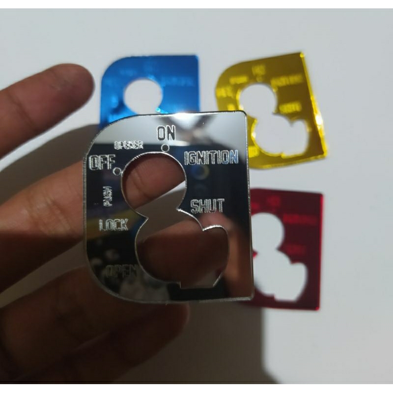 Emblem Kunci Motor Akrilik Vario 125 Old/Emblem Kunci Vario 125 Old