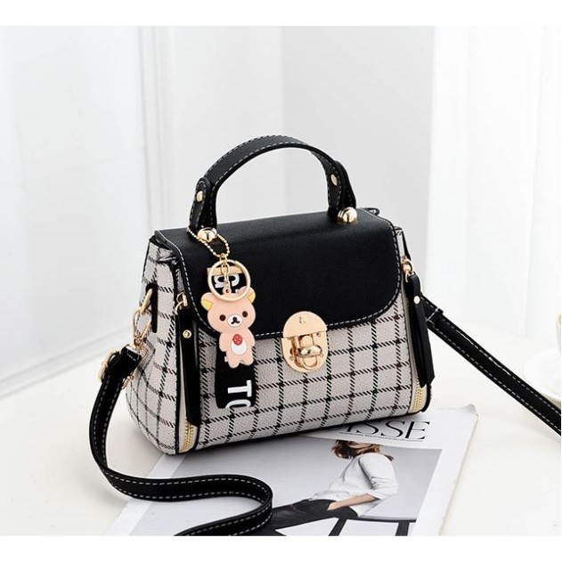 Tas Selempang Wanita Simple Tas Wanita Cantik Import Tas Bahu Wanita Tas Jinjing Wanita Tas Pesta