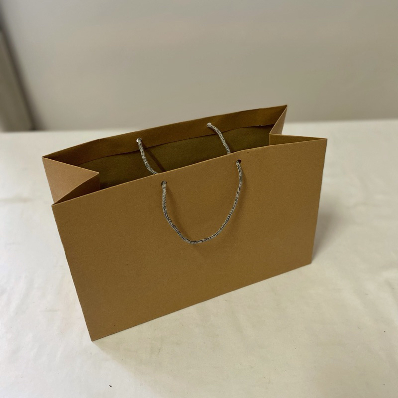 

Paper Bag Polos / Tas Hampers 27x17x12