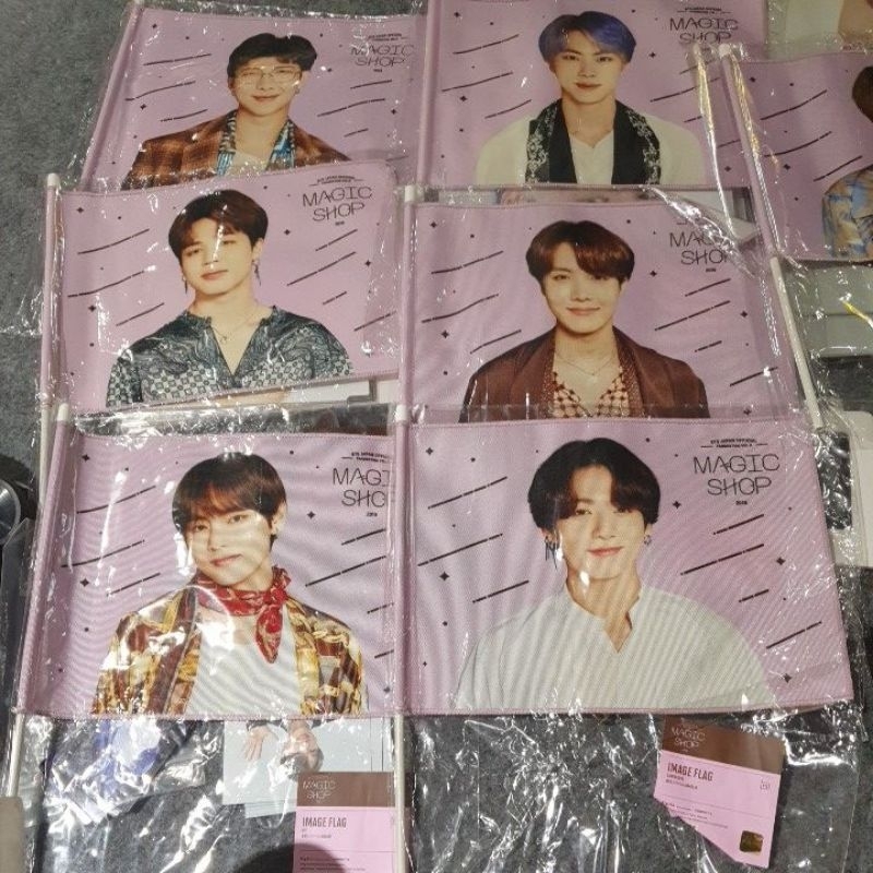 BTS Magic Shop muster Flag