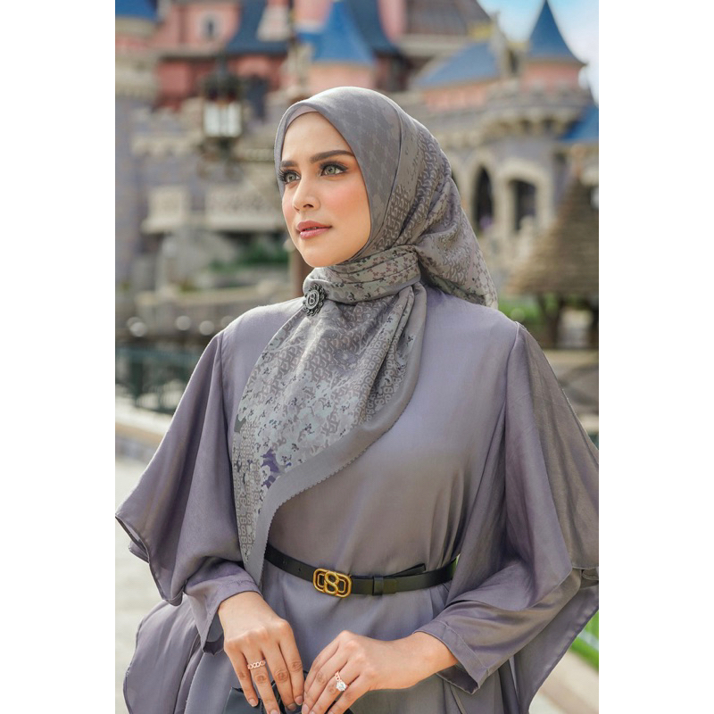 Buttonscarves - Jubilation Square Moon Rock