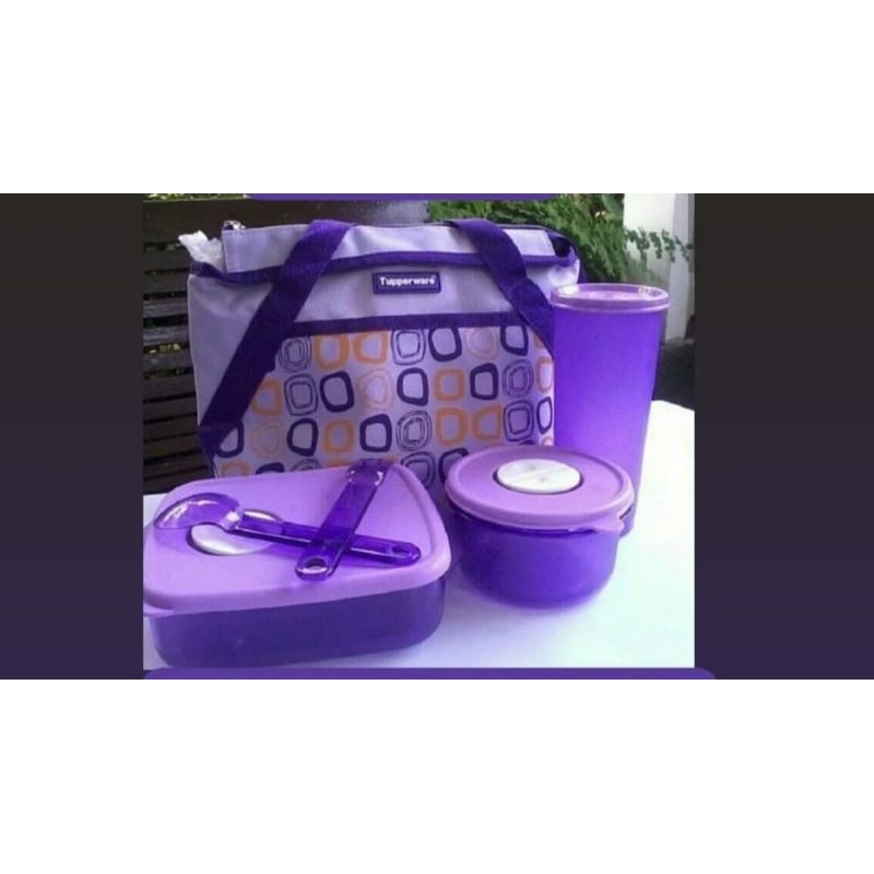 Tupperware Set tempat makan anak/dewasa (cosmo violet)
