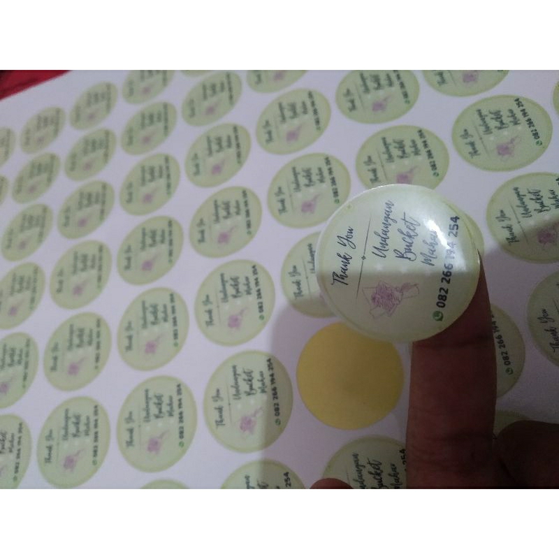 

cetak stiker potong bulat custom#stiker#cetakstiker#stikerbontak