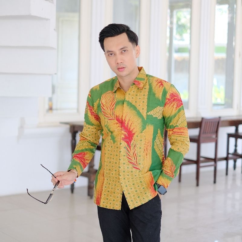 Hijau Sage Kemeja Batik Pria Original Slimfit Motif Iskandar Muda Baju Batik Pria Lengan Panjang Lap