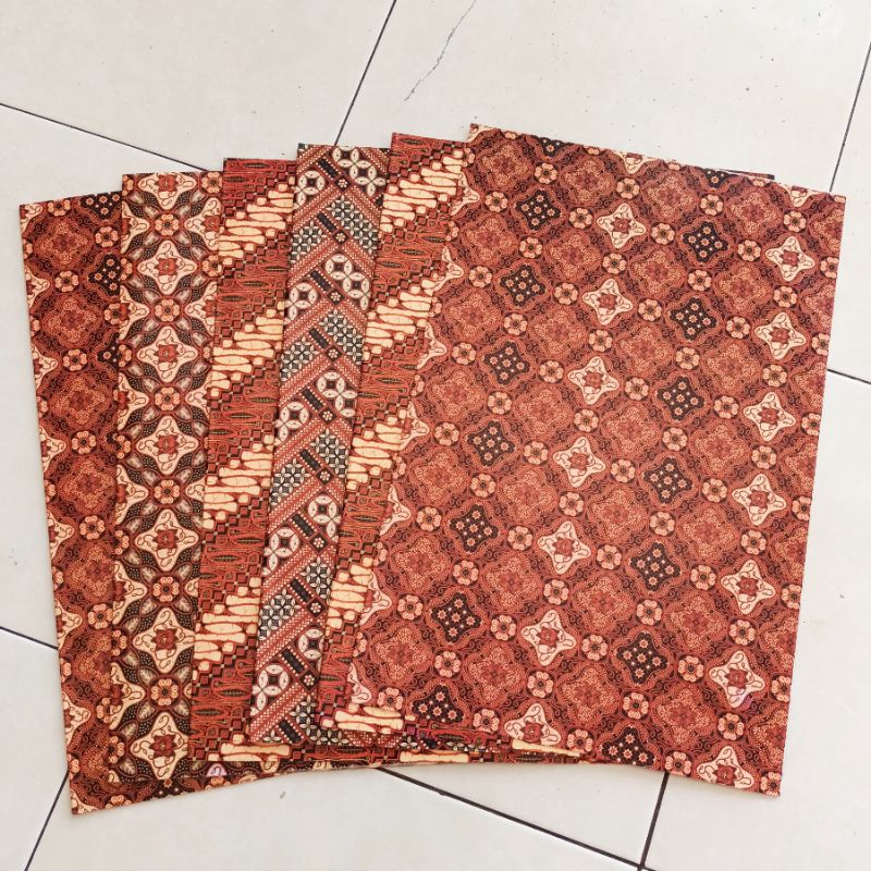 

Kertas Kado Batik Murah ( 10 Lembar )