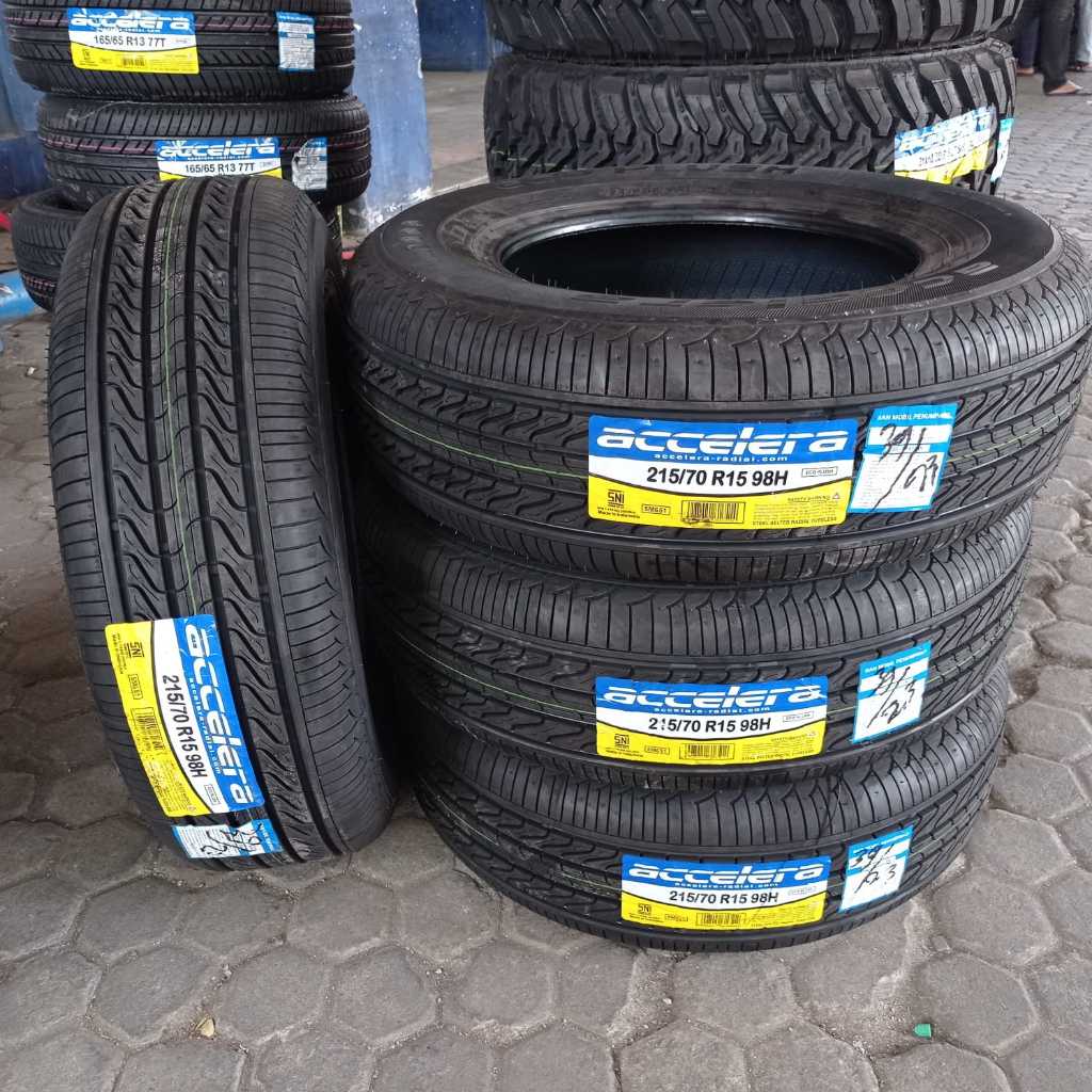 Ban Mobil 215 70 R15 Accelera Ecoplush 215/70 R15