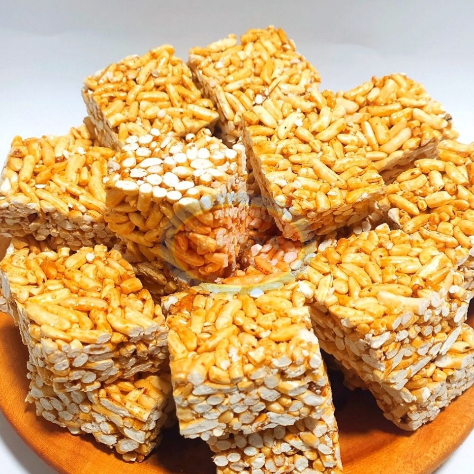 

Dijual Brondong Beras 250gr / Jipang Beras Manis / Makanan Ringan Tradisional Murah