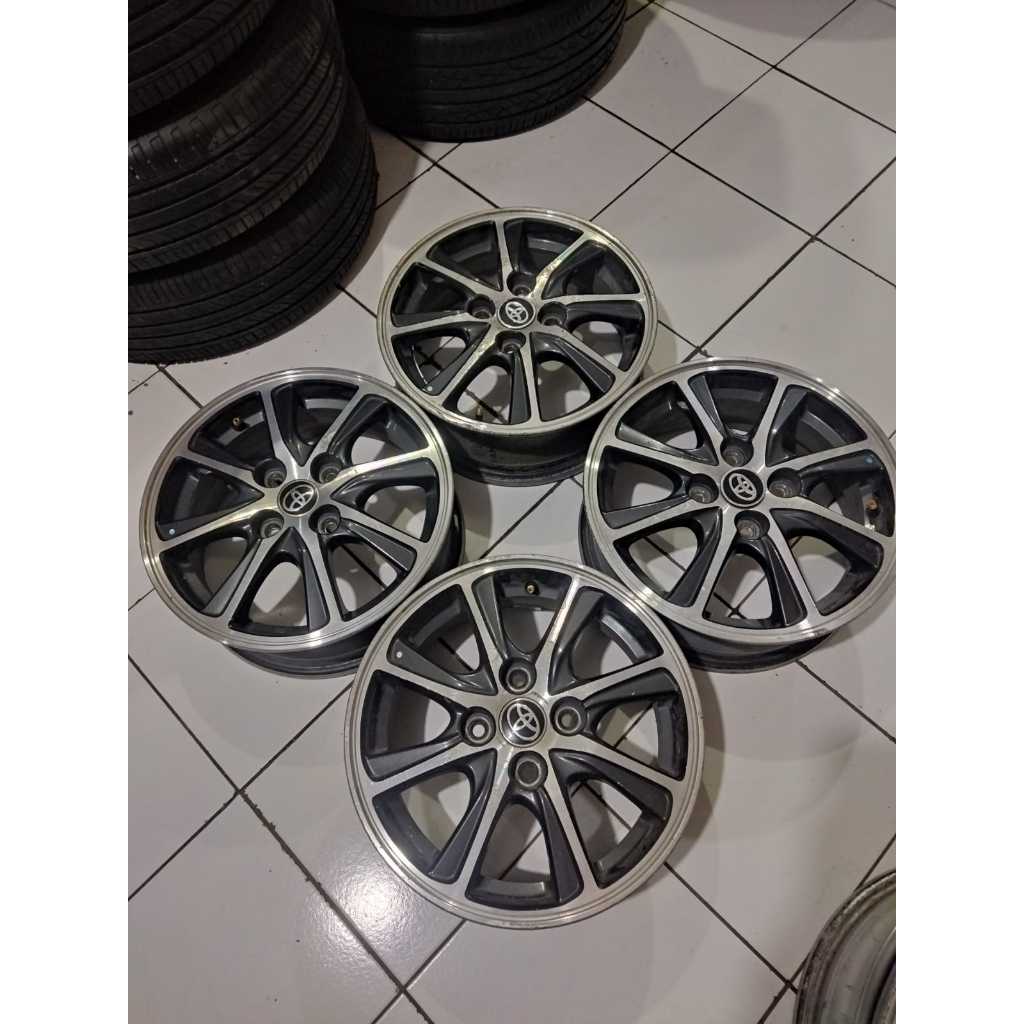 velg mobil second ORI CALYA ring 14 baut 4x100 untuk agya sigra karimun vios