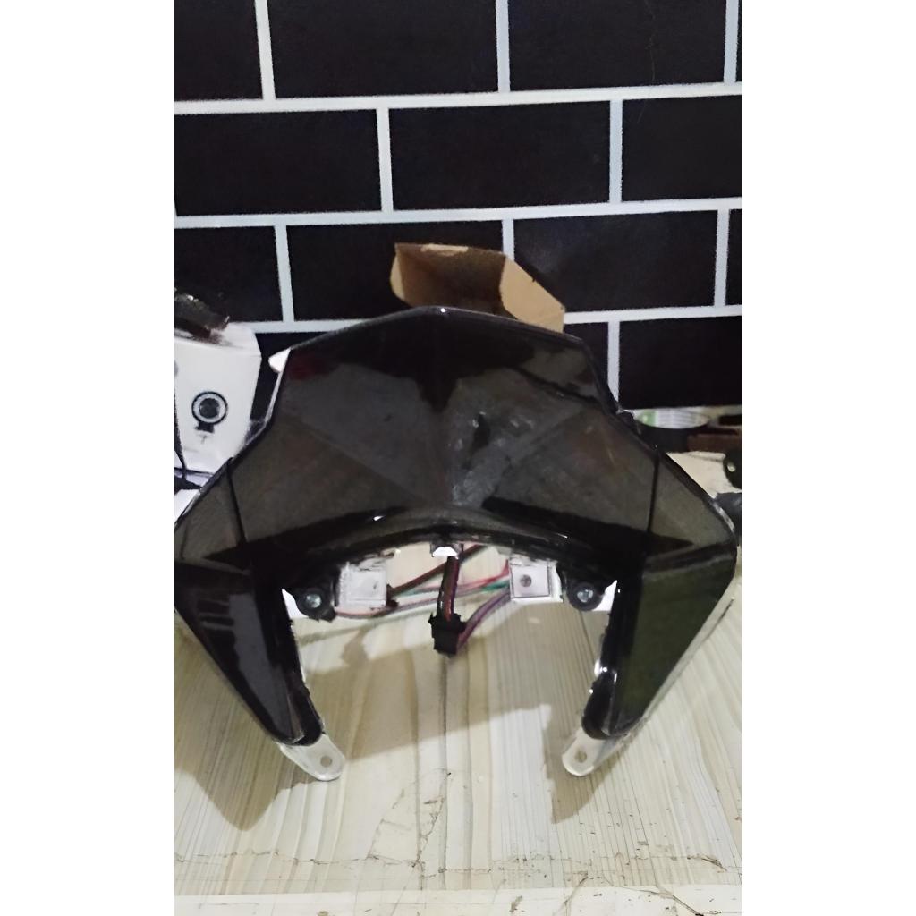 Paket reflektor Vario 125 old stoplamp mika smoke