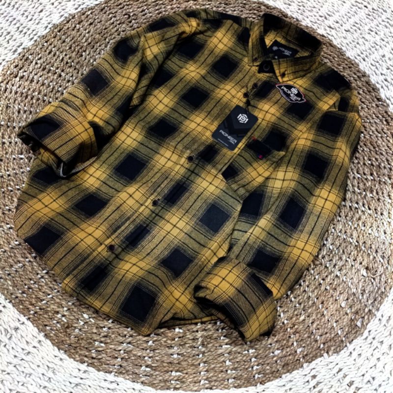 KEMEJA FLANEL PANJANG KOTAK KUNING premium lengan panjang kemeja flanel pria dan wanita