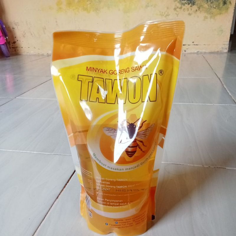 

minyak goreng tawon 900ml