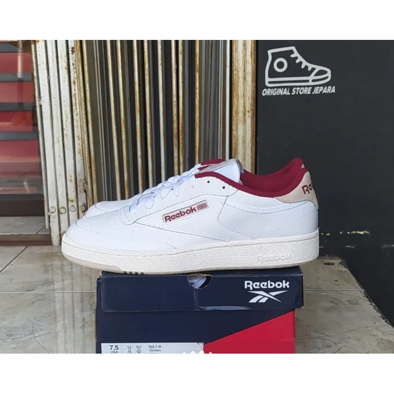 SIZE 44 REEBOK CLUB 85 ORIGINAL100% ART 100032972