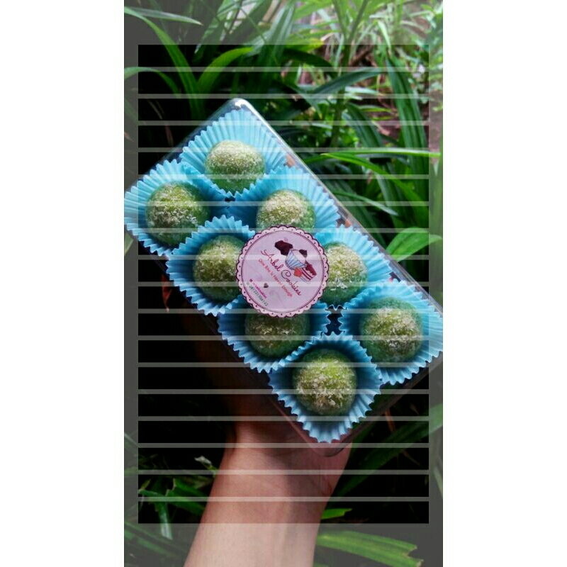 

Kue Kering Klepon Pandan