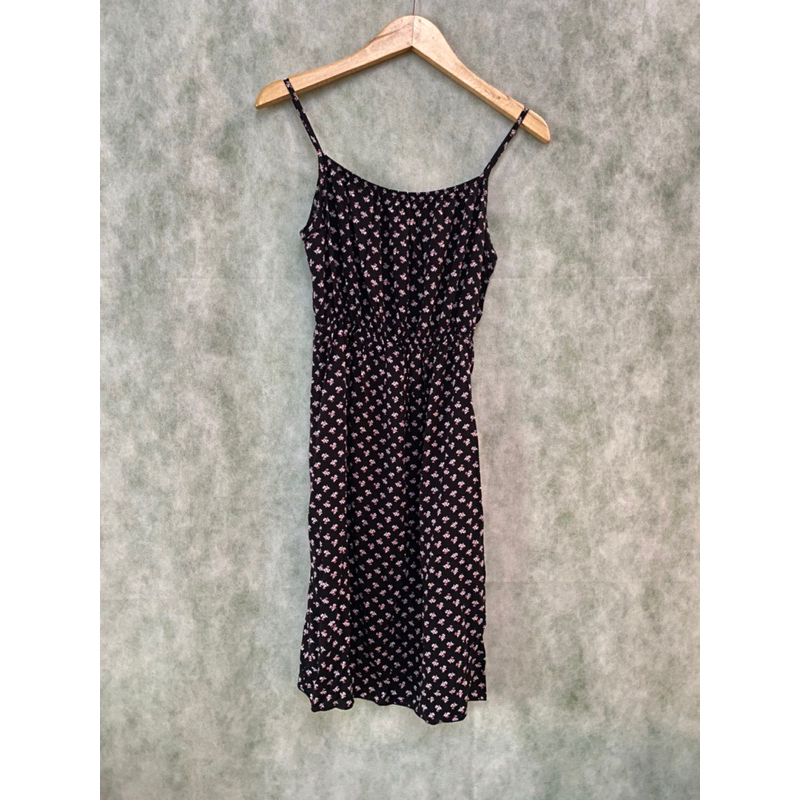 Preloved/Thrift mini dress tali satu floral hitam pink Korean Style