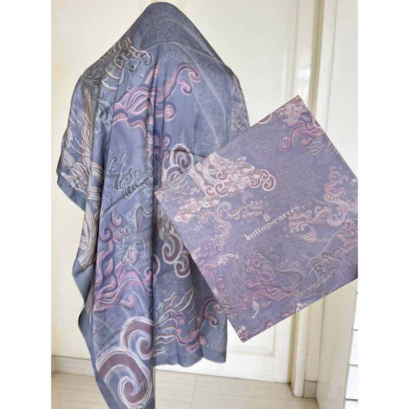 Preloved BUTTONSCARVES "The Wave Satin Shawl - Stormy"