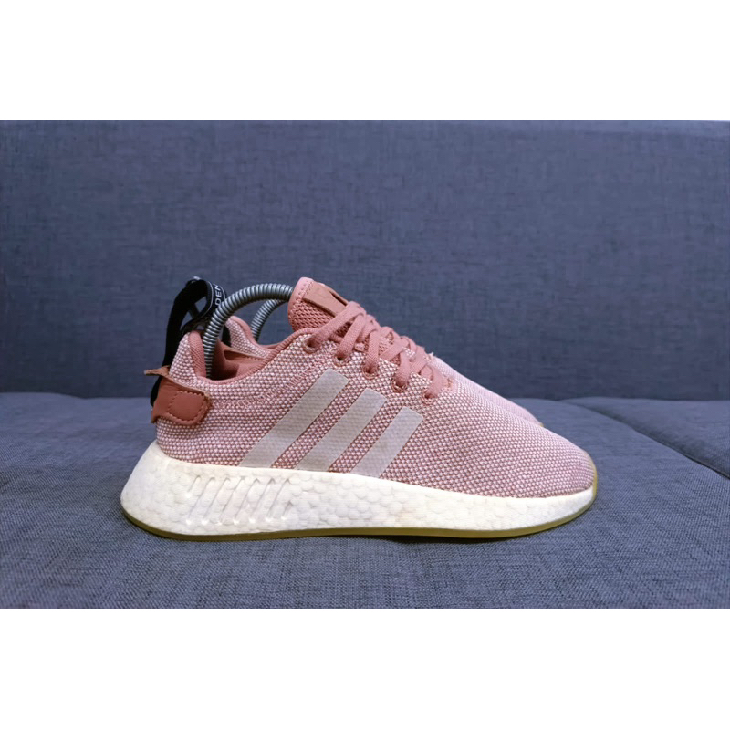 sepatu second Adidas NMD R2 ash pink size 38