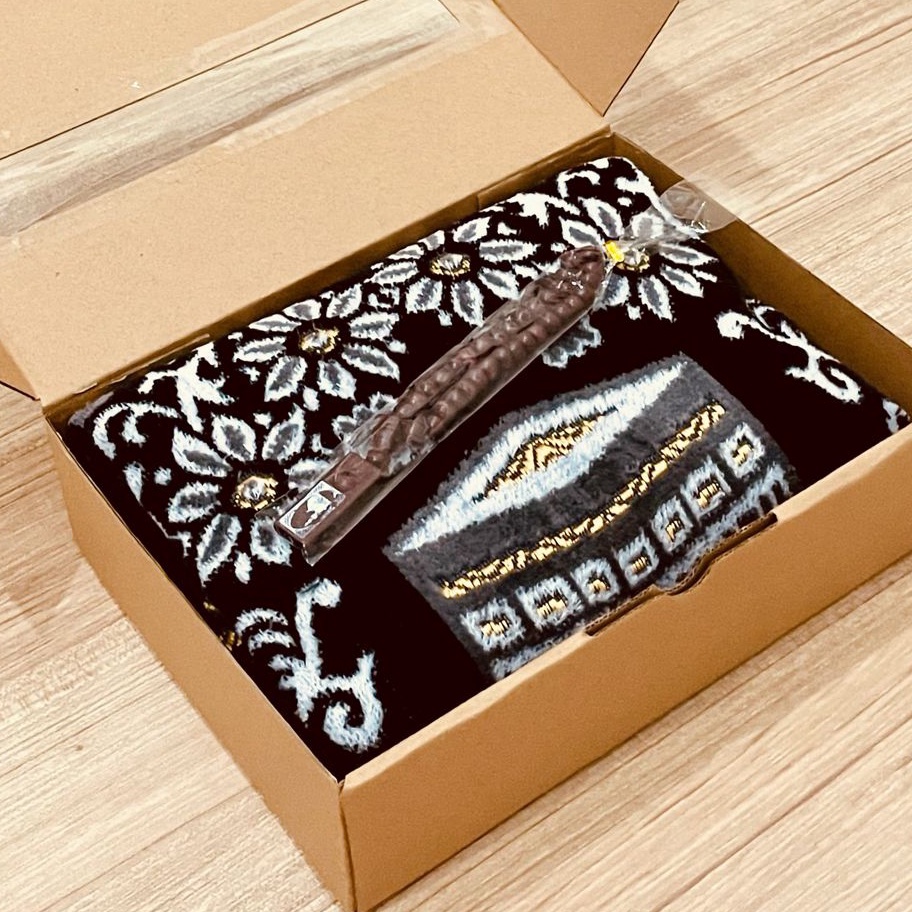 Terkini Sajadah Turkey Tebal Lembut dengan Tasbih Souvenir Kado.