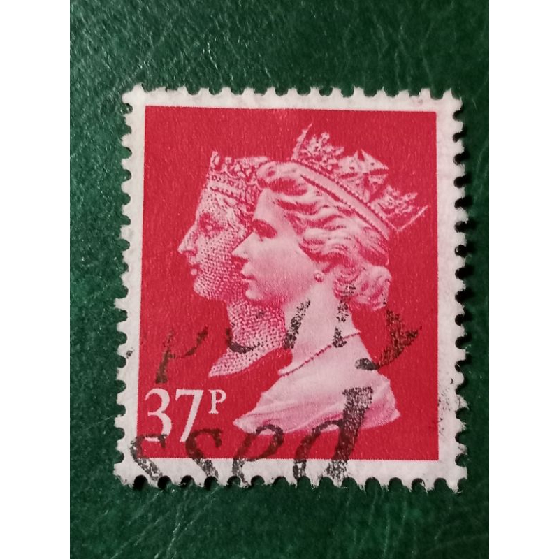 

Prangko British 37 P Elizabeth / Victoria USED