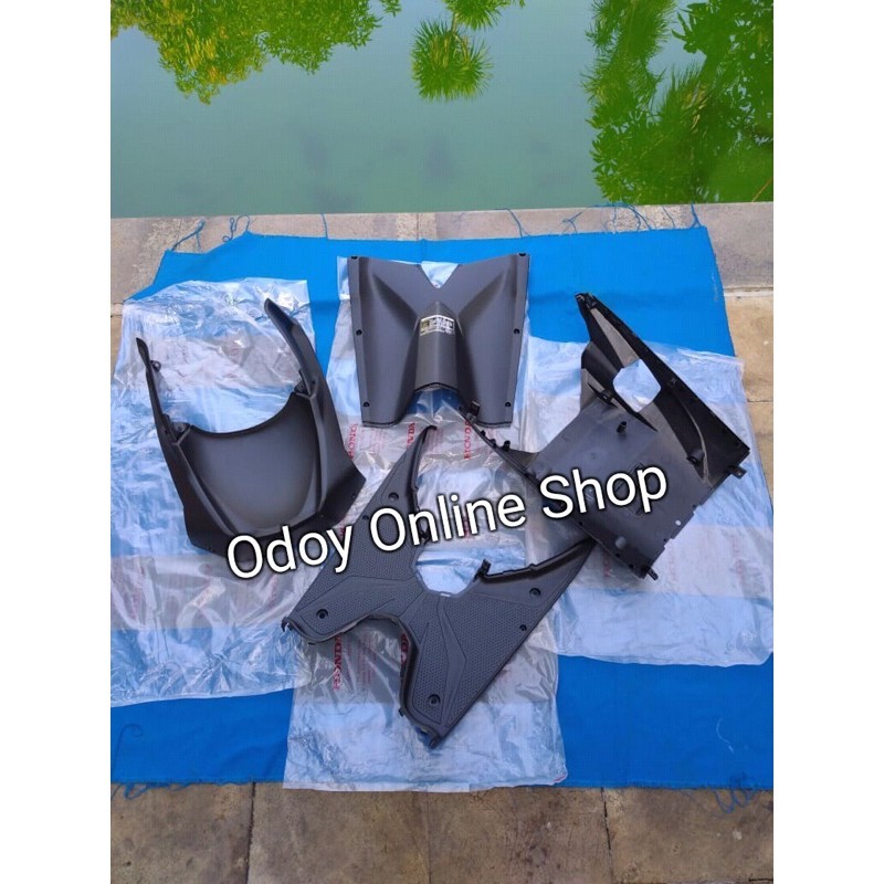 Paket body bodi kasar paket Cover dek dasbor Original Honda Vario 125 pgm fi 8434A-KZR-600ZB