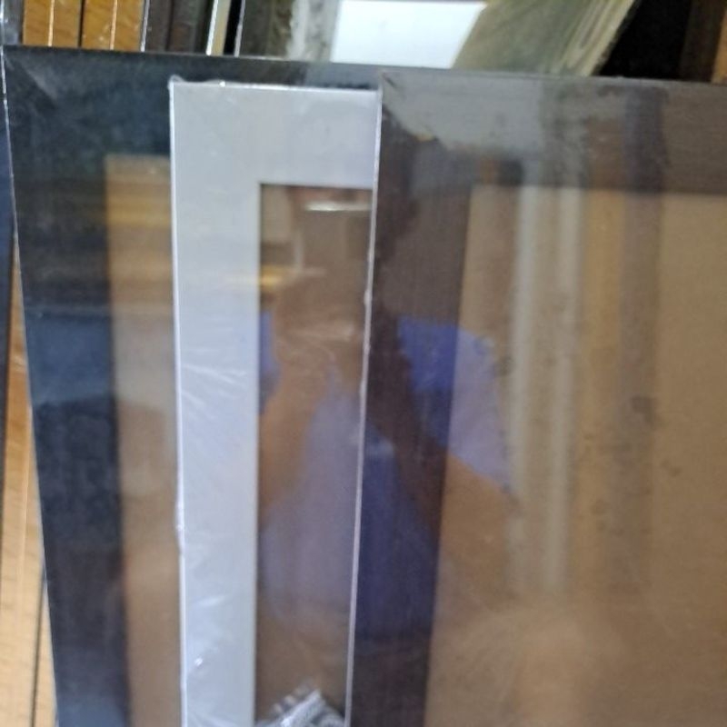 Bingkai frame figura foto 70x100 cm