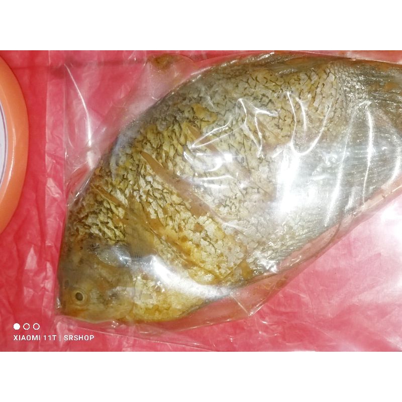 

SRfoods IKAN GURAME BUMBU KUNING