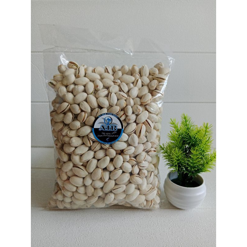 

Kacang Pistachio 1kg