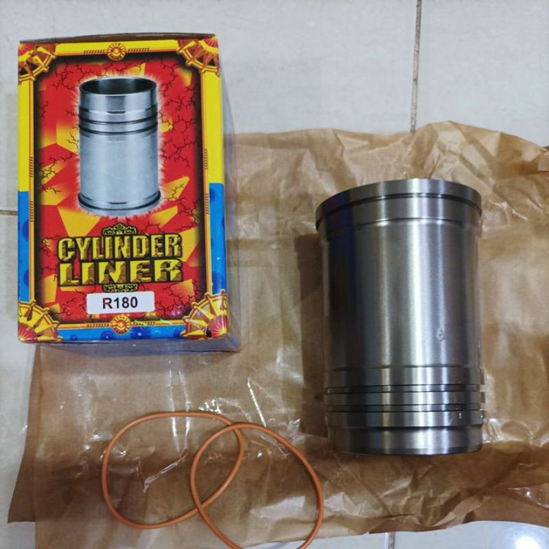 R180 CYLINDER LINER/BORING DAESUNG