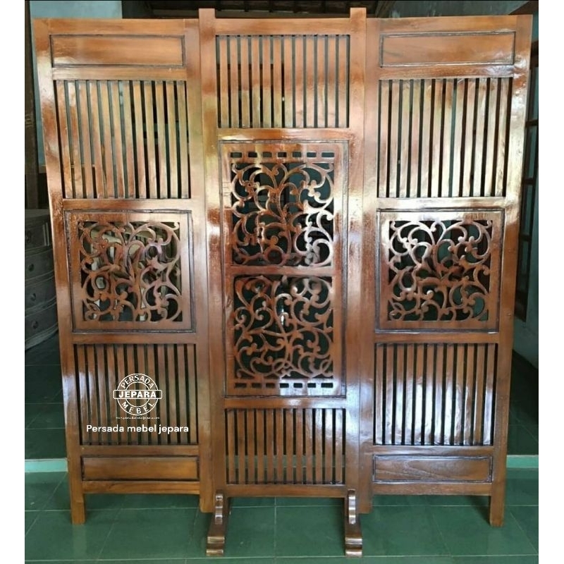 Penyekat ruangan minimalis ukir jepara / Pembatas ruangan jati / Pemisah ruangan minimalis / Seketse