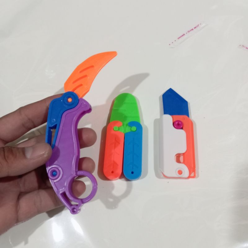 3 PCS Mainan pisau lipat Fidget / Mainan pisau Lipat Paket lengkap