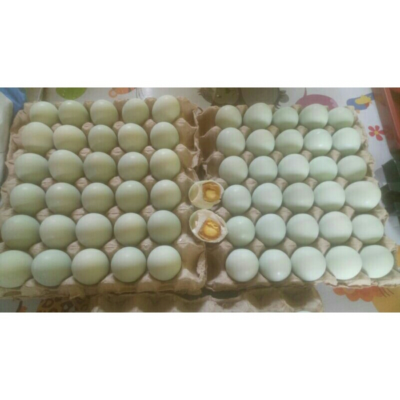 

telur asin matang Masir/min order 10 butir ya Bun...