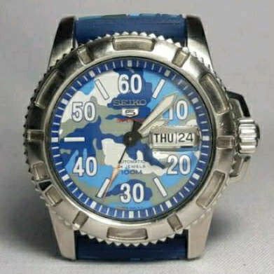 Seiko 5 Sport SRP223K2 Blue Camouflage  4R36-0ONO.