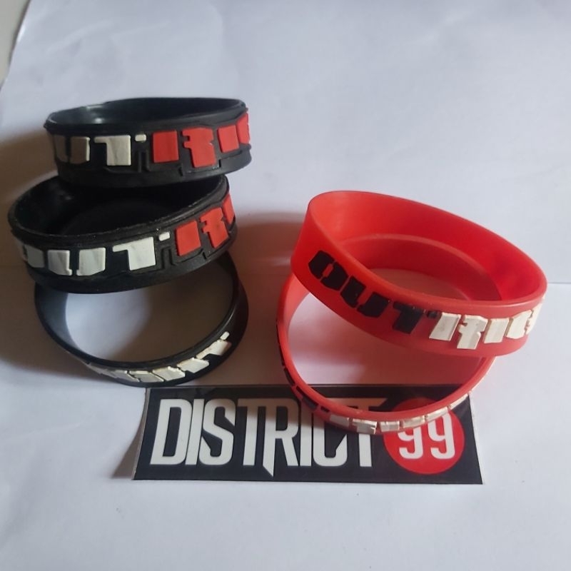 BRACELET OUTRIGHT ( GELANG KARET OUTRIGHT )