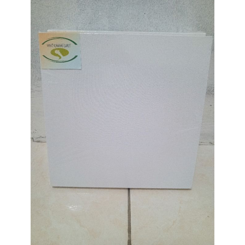 

Kanvas lukis 25cmx25cm