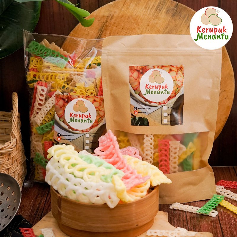 

Kerupuk Seblak Viral Rantai Warna Mentah 500 gr