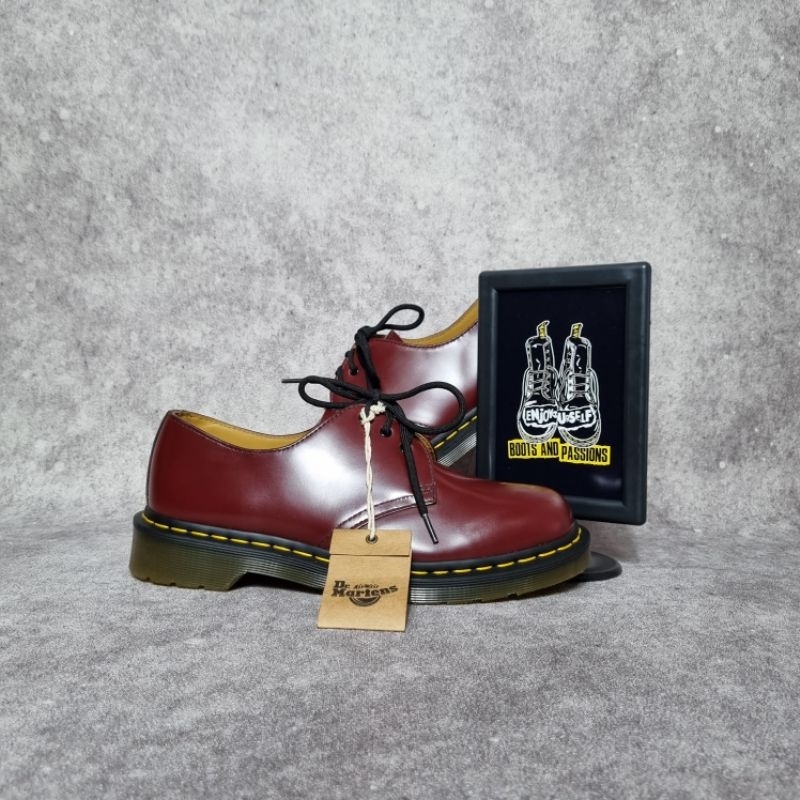 Dr Martens 1461 CherryRed 7uk Vietnam NO England Solovair Docmart Dr.Martens Docmartens BNWT