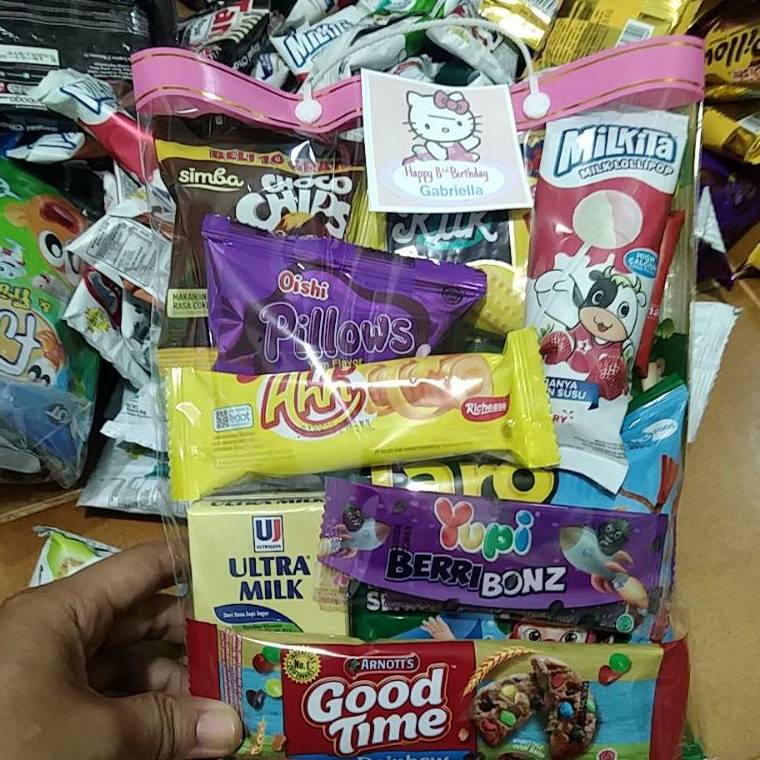 

8.8 SALE Bingkisan paket ulang tahun anak murah