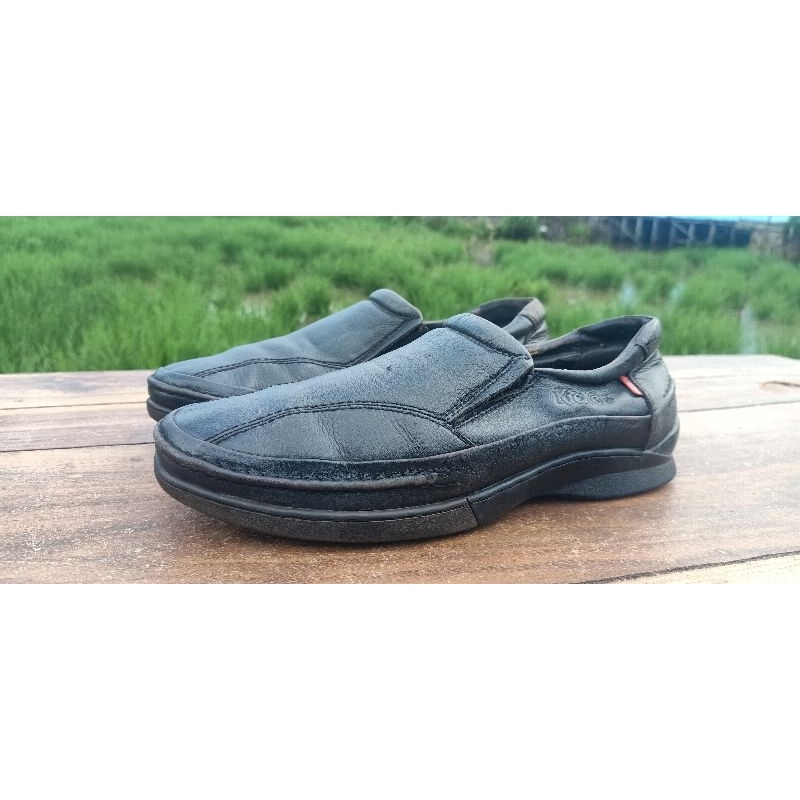 Sepatu second original Kickers