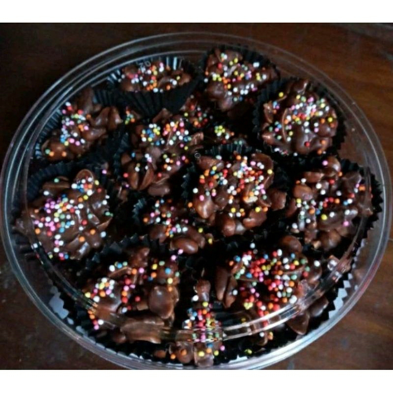 

Kue kacang coklat kue lebaran