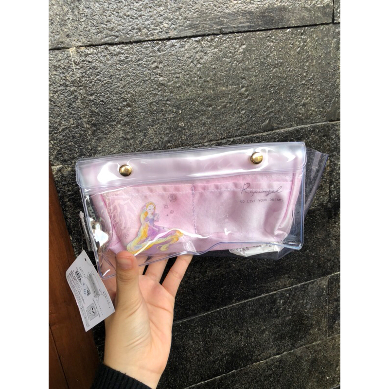 

Tempat Pencil rapunzel (LL733)