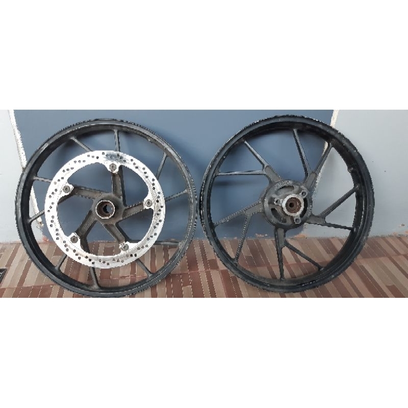 Velg Pelek Set Depan Belakang Satria FU / Shogun 125SP Old Ori Original