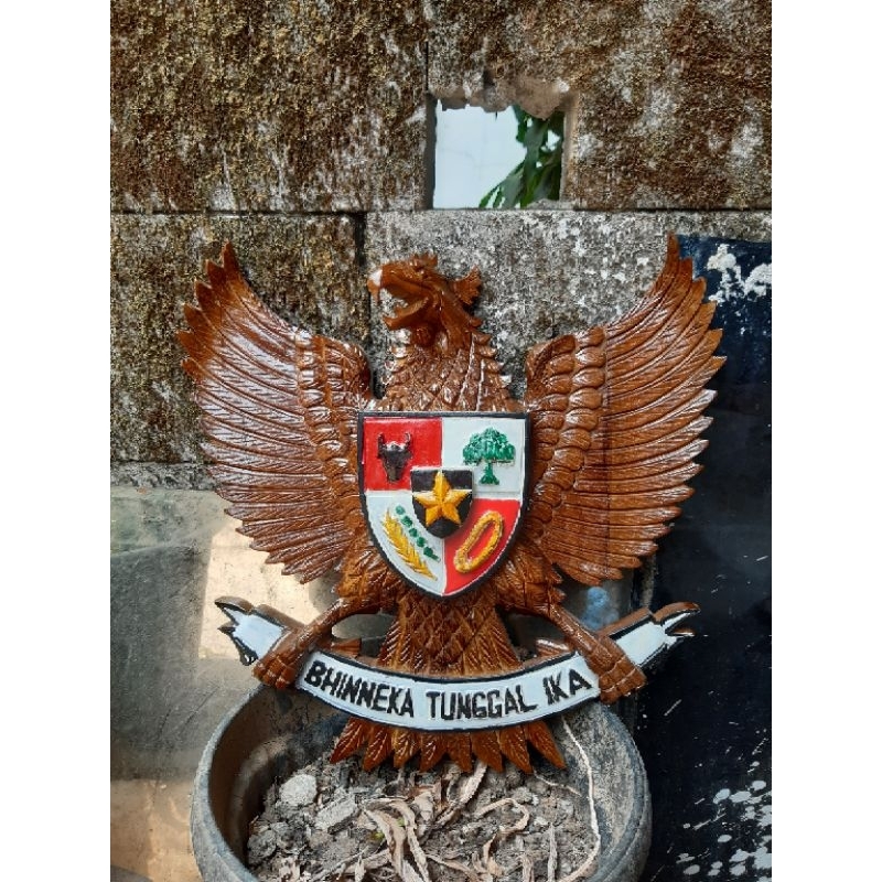 Ukiran Garuda Pajangan Garuda Hiasan Dinding Garuda Pancasila Kayu Jati 50 cm